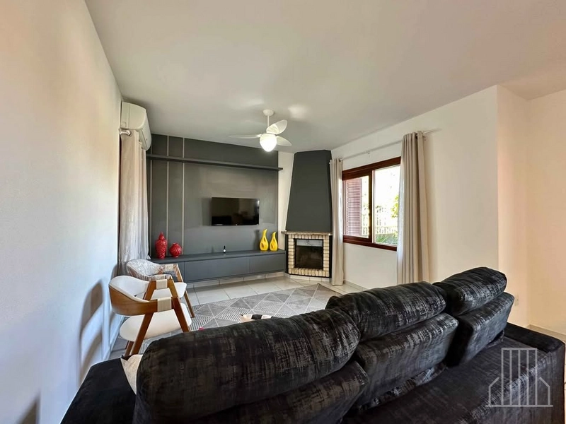Casa Mobiliada com 3 Dormitórios (2 Suítes), Piscina e Espaço Gourmet: 5ª foto da galeria de imagens do imóvel