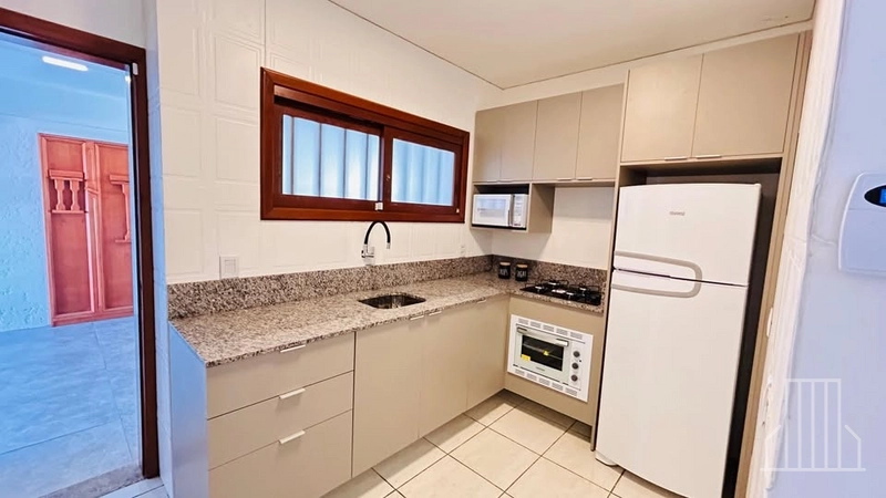 Casa Mobiliada com 3 Dormitórios (2 Suítes), Piscina e Espaço Gourmet: 7ª foto da galeria de imagens do imóvel