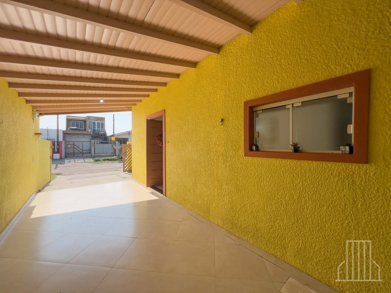 ESPETACULAR CASA COM PISCINA NO JARDIM BEIRA MAR – CAPÃO DA CANOA!: 4ª foto da galeria de imagens do imóvel
