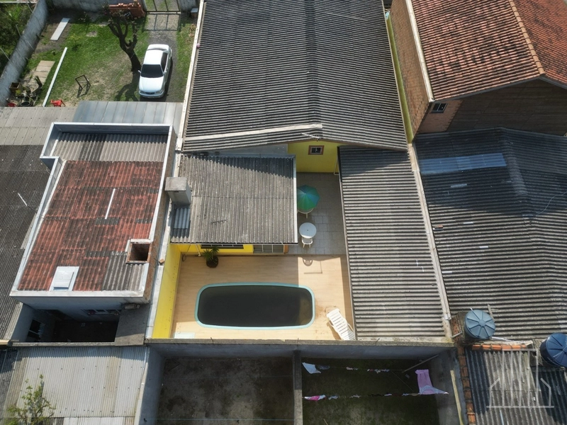 ESPETACULAR CASA COM PISCINA NO JARDIM BEIRA MAR – CAPÃO DA CANOA!: 28ª foto da galeria de imagens do imóvel