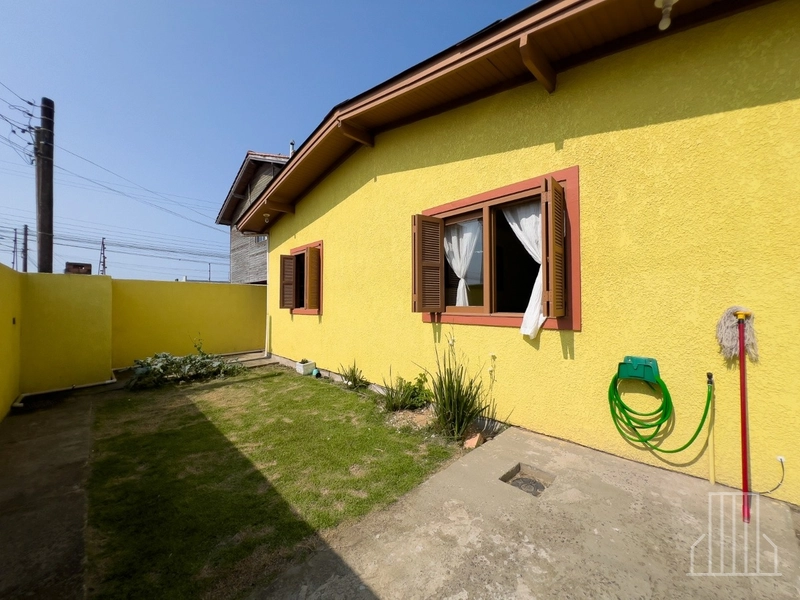 ESPETACULAR CASA COM PISCINA NO JARDIM BEIRA MAR – CAPÃO DA CANOA!: 2ª foto da galeria de imagens do imóvel