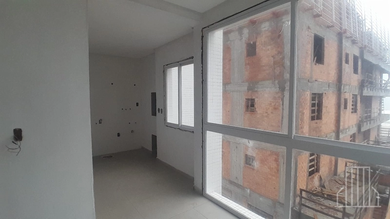 Apartamento Moderno com Suíte, Box Coberto e Depósito: 3ª foto da galeria de imagens do imóvel