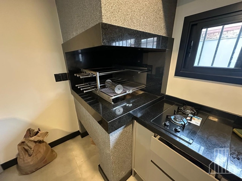 Loja Comercial Alugada em Capão Novo!: 10ª foto da galeria de imagens do imóvel