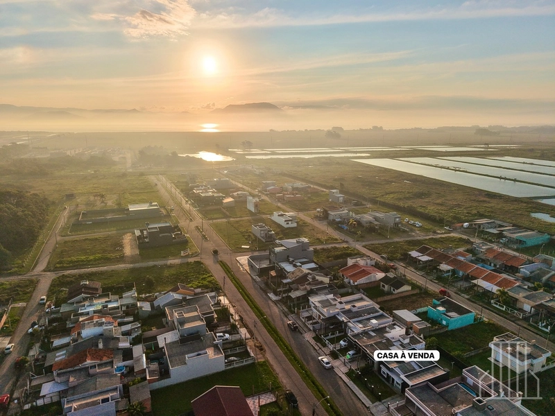 Casa à Venda no Bairro Nova Guarani – Capão da Canoa: 2ª foto da galeria de imagens do imóvel