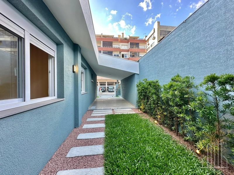 Casa de Alto Padrão à Beira-Mar em Capão da Canoa: 5ª foto da galeria de imagens do imóvel