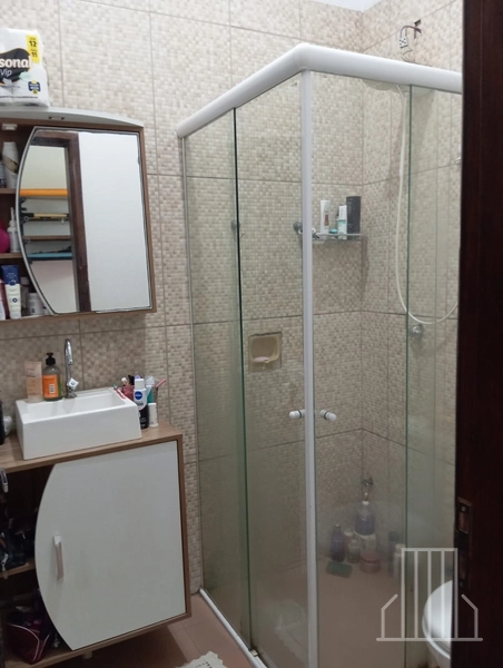Sobrado à Venda em Capão Novo – Conforto e Localização Privilegiada!: 8ª foto da galeria de imagens do imóvel