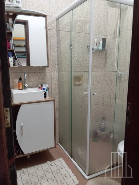 Sobrado à Venda em Capão Novo – Conforto e Localização Privilegiada!: 9ª foto da galeria de imagens do imóvel
