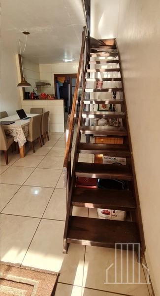 Sobrado à Venda em Capão Novo – Conforto e Localização Privilegiada!: 1ª foto da galeria de imagens do imóvel
