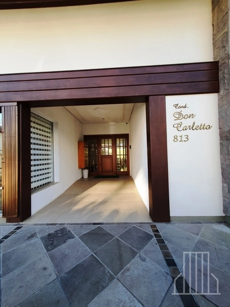 Apartamento à Venda no Centro de Gramado – Conforto e Sofisticação!: 2ª foto da galeria de imagens do imóvel