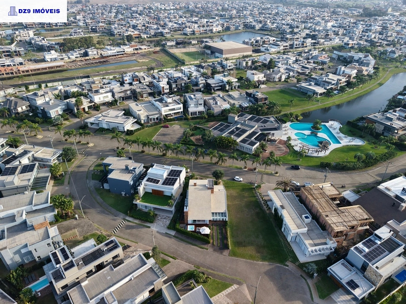 Sobrado Mobiliado com 4 Suítes à Venda no Condomínio Sea Coast: 4ª foto da galeria de imagens do imóvel