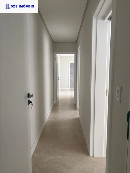 Apartamento Espaçoso com 3 Suítes – Frente Sul!: 13ª foto da galeria de imagens do imóvel