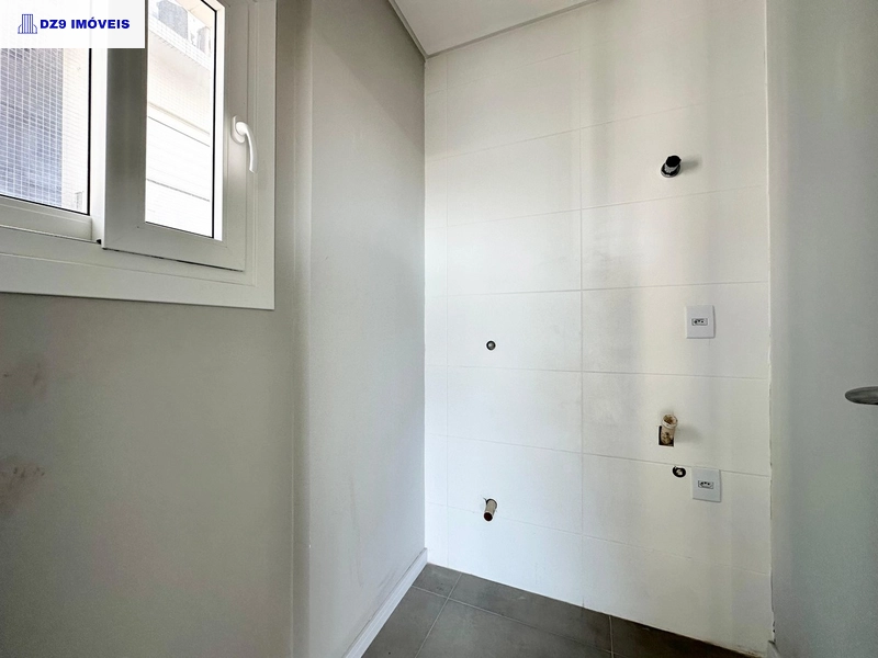 Apartamento 2 Dormitórios com 1 Suíte – Amplo, Iluminado e Confortável: 5ª foto da galeria de imagens do imóvel