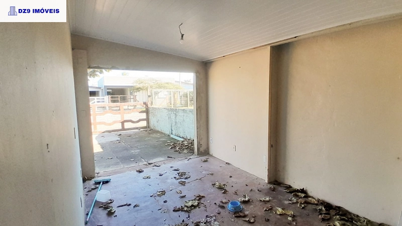 Oportunidade no Litoral: Casa em Capão Novo com Potencial para Reforma: 9ª foto da galeria de imagens do imóvel
