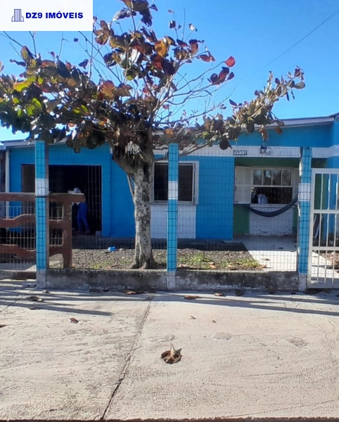 Oportunidade no Litoral: Casa em Capão Novo com Potencial para Reforma: 1ª foto da galeria de imagens do imóvel