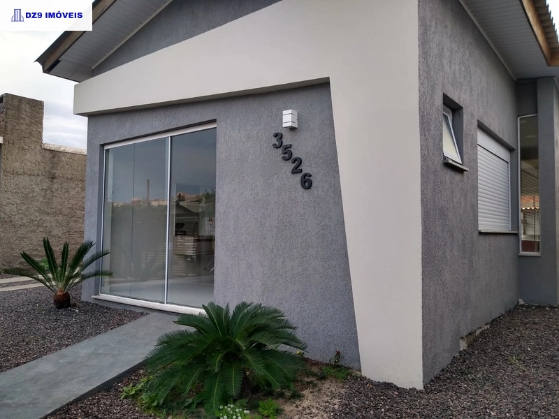 Casa próxima ao mar em Capão Novo – 2 dorms + sala comercial: 4ª foto da galeria de imagens do imóvel