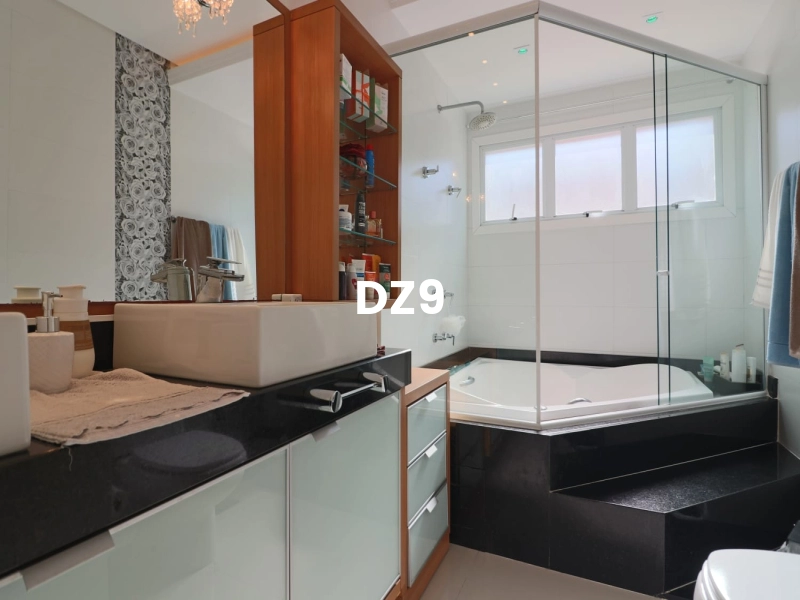 CASA COM 4 DORMITÓRIOS CONDOMINIO FECHADO: 10ª foto da galeria de imagens do imóvel