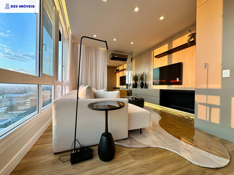 ESPETACULAR APARTAMENTO ALTO PADRÃO COM ROOFTOP E VISTA MAR: 3ª foto da galeria de imagens do imóvel