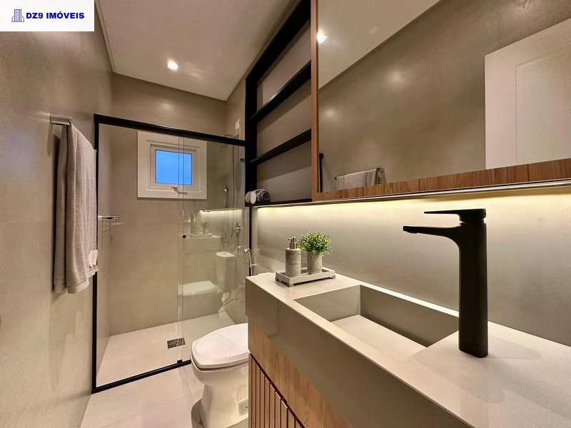 ESPETACULAR APARTAMENTO ALTO PADRÃO COM ROOFTOP E VISTA MAR: 16ª foto da galeria de imagens do imóvel