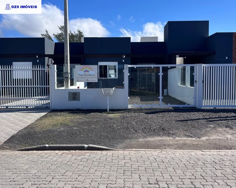 EXCELENTE CASA MOBILIADA EM TERRENO AMPLO: 2ª foto da galeria de imagens do imóvel