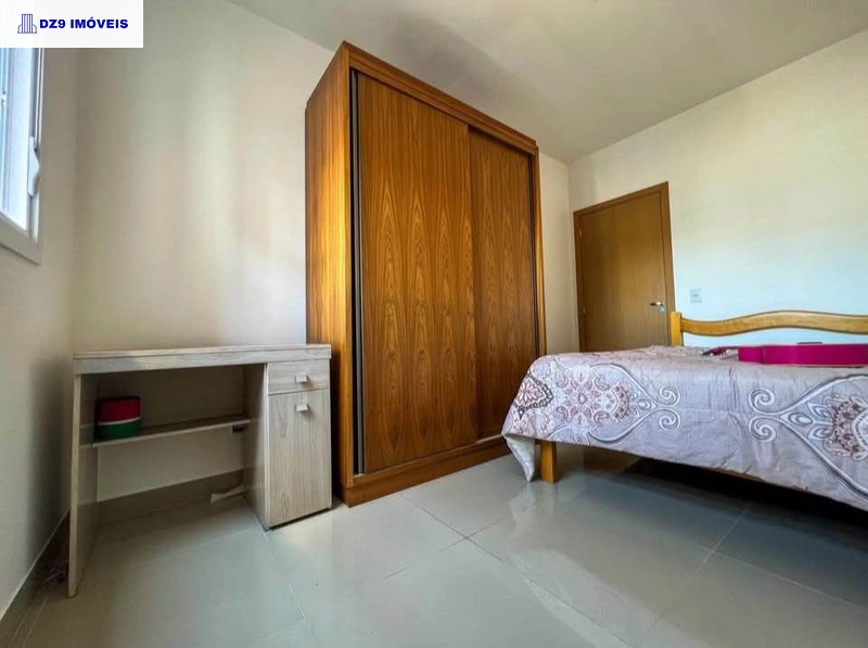 EXCELENTE CASA MOBILIADA EM TERRENO AMPLO: 11ª foto da galeria de imagens do imóvel