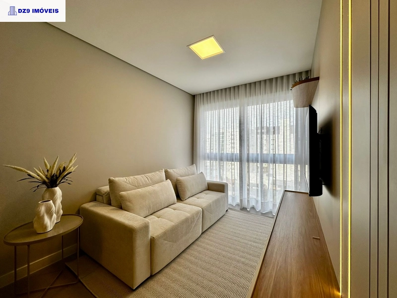 CONFORTÁVEL APARTAMENTO MOBILIADO EM CONDOMÍNIO COMPLETO!: 2ª foto da galeria de imagens do imóvel