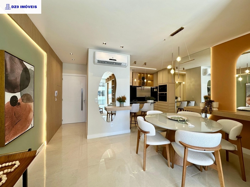 IMPECÁVEL APARTAMENTO MOBILIADO E DECORADO!: 3ª foto da galeria de imagens do imóvel