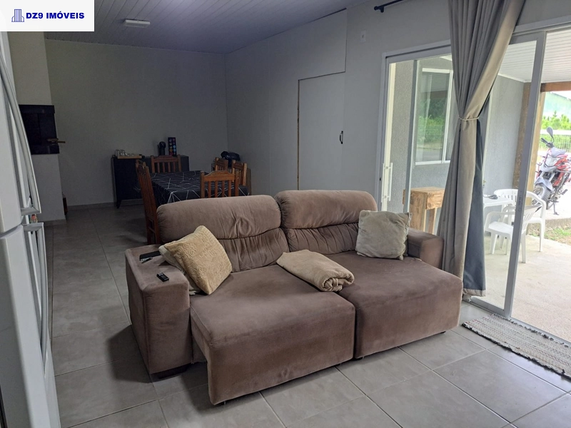 Casa a venda em Capão Novo Village!: 3ª foto da galeria de imagens do imóvel