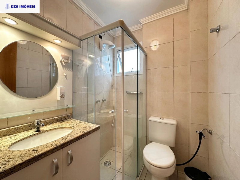 APARTAMENTO PRÁTICO COM DEPÓSITO E VAGA DE GARAGEM: 2ª foto da galeria de imagens do imóvel