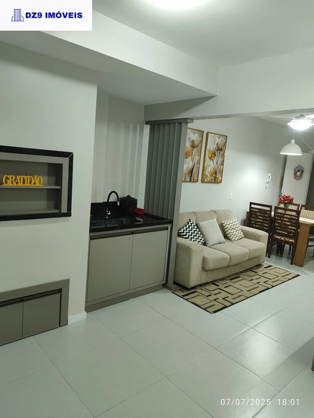SOFISTICADO APARTAMENTO NO EDIFÍCIO ROTTERDAM – BAIRRO NAVEGANTES: 2ª foto da galeria de imagens do imóvel