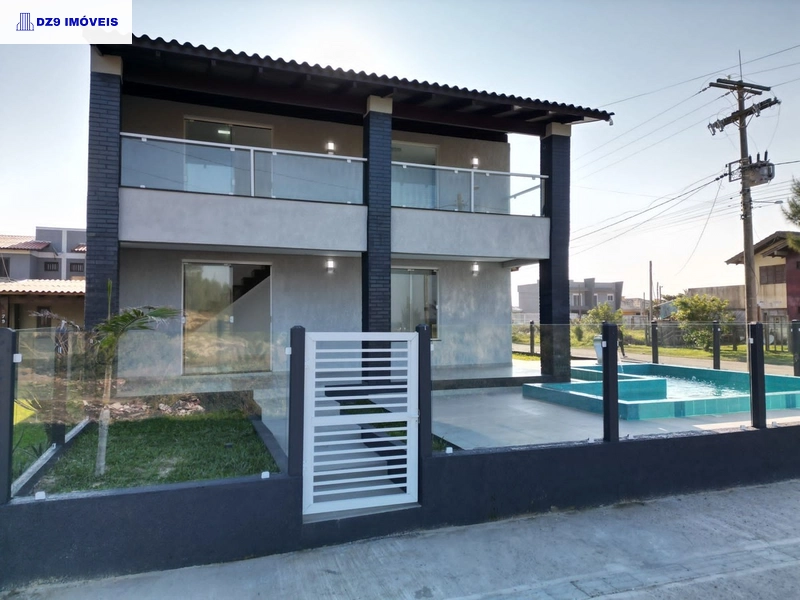 MAGNÍFICA CASA DE ESQUINA COM PISCINA E VISTA PARA O MAR: 29ª foto da galeria de imagens do imóvel