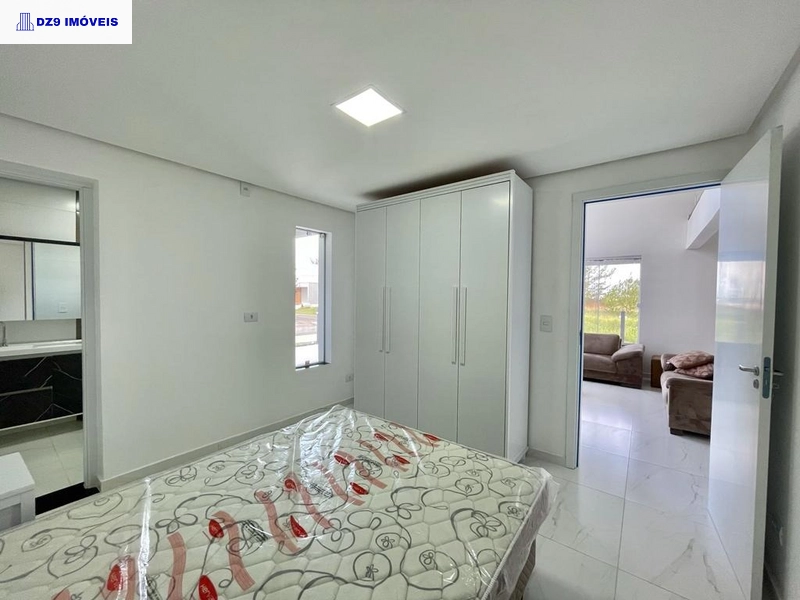 MAGNÍFICA CASA DE ESQUINA COM PISCINA E VISTA PARA O MAR: 9ª foto da galeria de imagens do imóvel