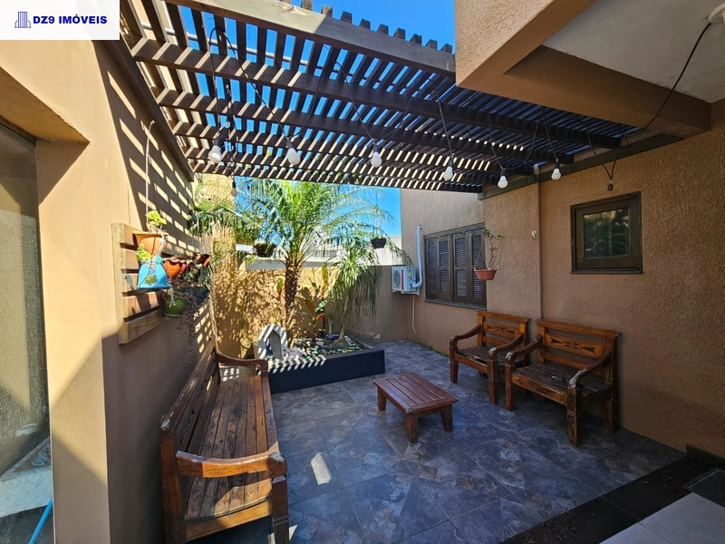 Casa a venda no bairro Capão Novo! Excelente oportunidade.: 1ª foto da galeria de imagens do imóvel
