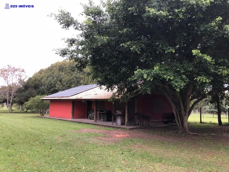 ENCANTADOR SÍTIO À BEIRA DA LAGOA EM OSÓRIO: 3ª foto da galeria de imagens do imóvel