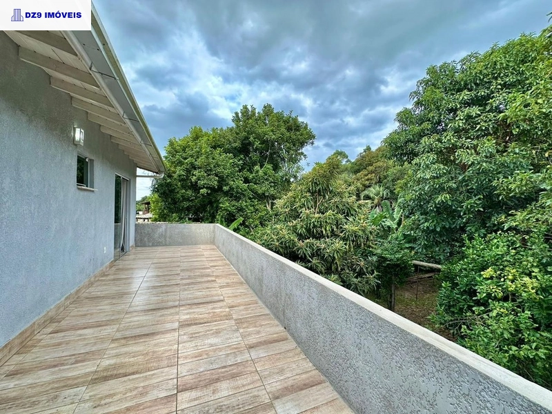 CHARMOSO SOBRADO COM PISCINA E VISTA DESLUMBRANTE NO PALMITAL: 12ª foto da galeria de imagens do imóvel