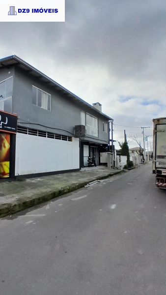 APARTAMENTO COM 2 DORMITÓRIOs, PARA LOCAÇÃO ANUAL!: 1ª foto da galeria de imagens do imóvel