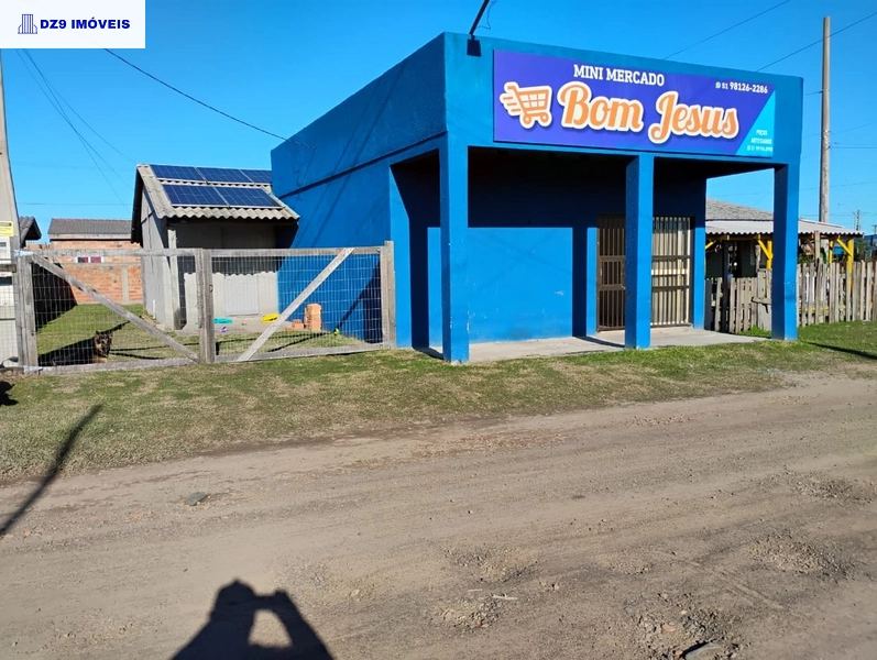 Sala comercial + 2 aptos de 1 dorm cada um.: 1ª foto da galeria de imagens do imóvel