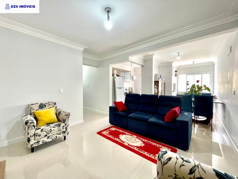 APARTAMENTO MOBILIADO EM LOCALIZAÇÃO PRIVILEGIADA: 1ª foto da galeria de imagens do imóvel