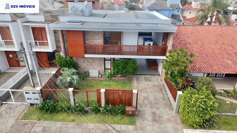 Lindo Sobrado a venda em Capão Novo a 250m do Mar!: 2ª foto da galeria de imagens do imóvel