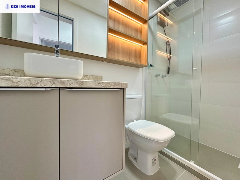 APARTAMENTO DECORADO NO BAIRRO NAVEGANTES: 9ª foto da galeria de imagens do imóvel
