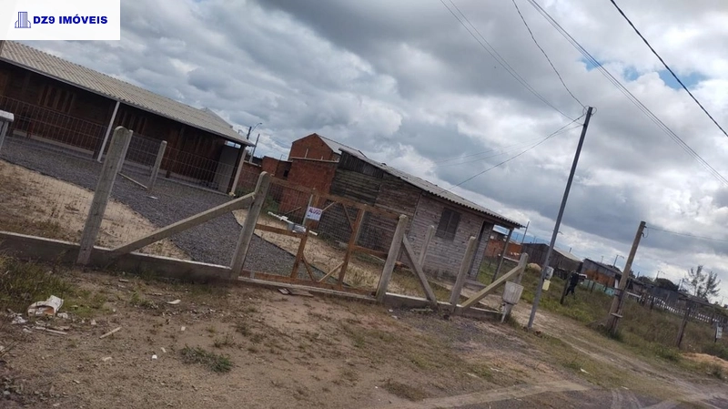 Terreno a venda em Capão Novo!: 1ª foto da galeria de imagens do imóvel