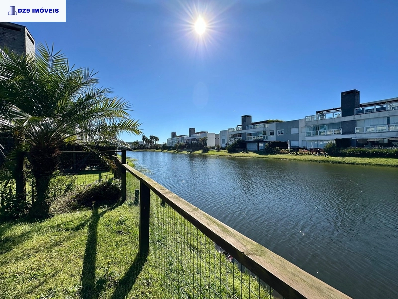 Apartamento Giardino Mobiliado à Beira do Lago no Condomínio Rossi: 4ª foto da galeria de imagens do imóvel