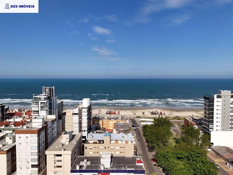Apartamento 2 dorm com suíte na Zona Nova, a 1 quadra do mar: 1ª foto da galeria de imagens do imóvel