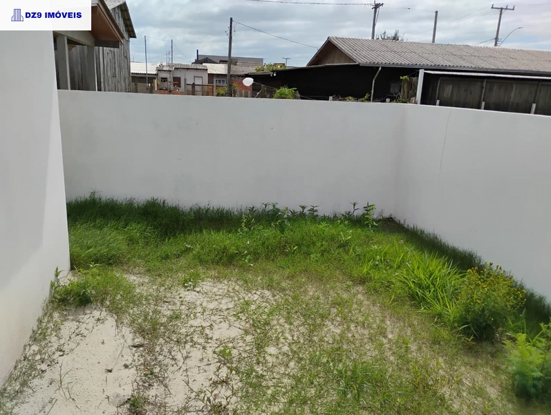 CASA GEMINADA A VENDA EM CAPÃO NOVO: 11ª foto da galeria de imagens do imóvel