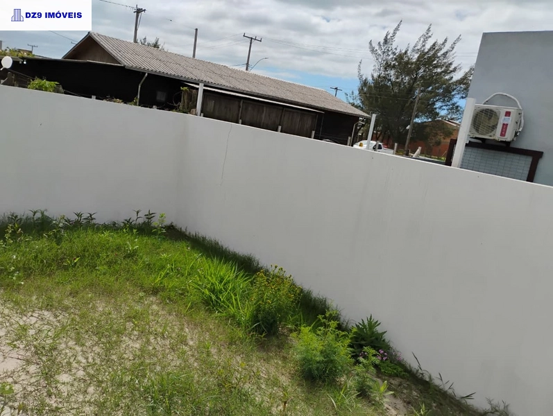 CASA GEMINADA A VENDA EM CAPÃO NOVO: 10ª foto da galeria de imagens do imóvel