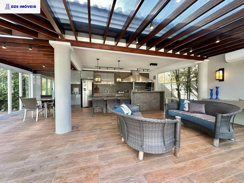 CASA NO CONDOMÍNIO ATLÂNTIDA LAGOS PARK - COM 4 SUITES: 8ª foto da galeria de imagens do imóvel