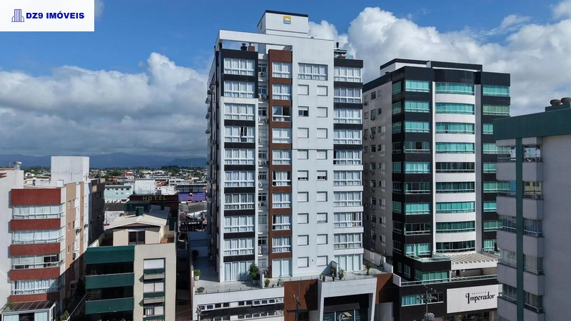 Apartamento mobiliado e decorado à venda no Centro de Capão da Canoa!: 2ª foto da galeria de imagens do imóvel