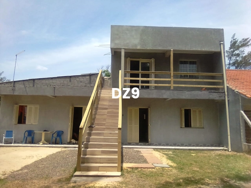 ÓTIMA POUSADA À VENDA EM CONSTRUÇÃO, A POUCOS PASSOS DO MAR: 1ª foto da galeria de imagens do imóvel
