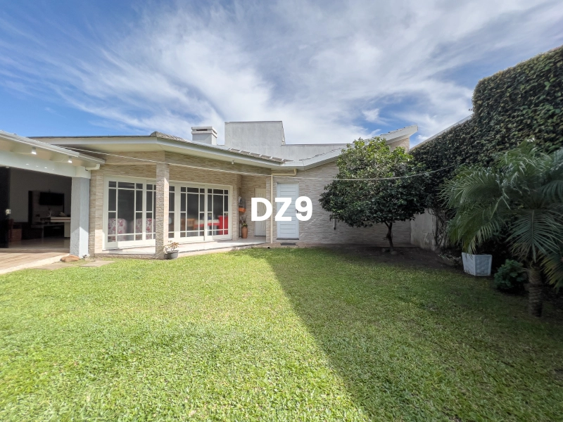 CASA COM 5 DORMITORIOS!: 17ª foto da galeria de imagens do imóvel