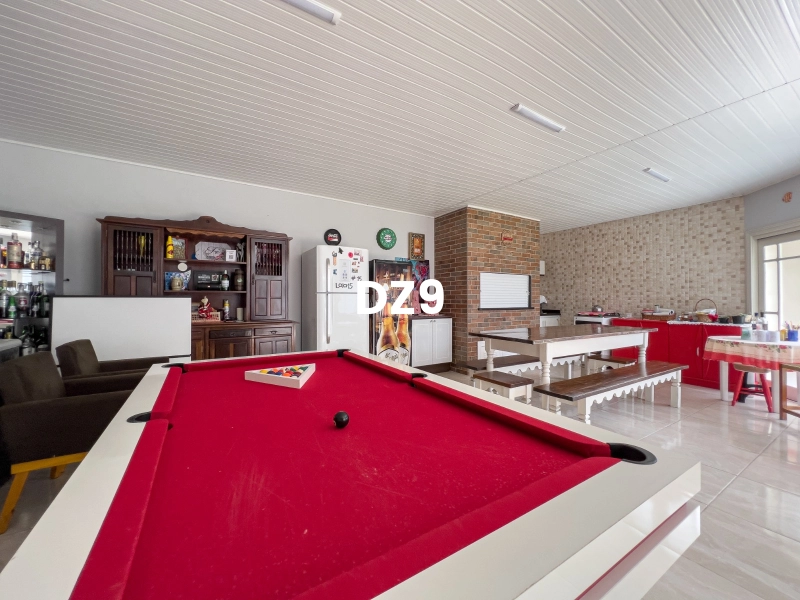 CASA COM 5 DORMITORIOS!: 11ª foto da galeria de imagens do imóvel