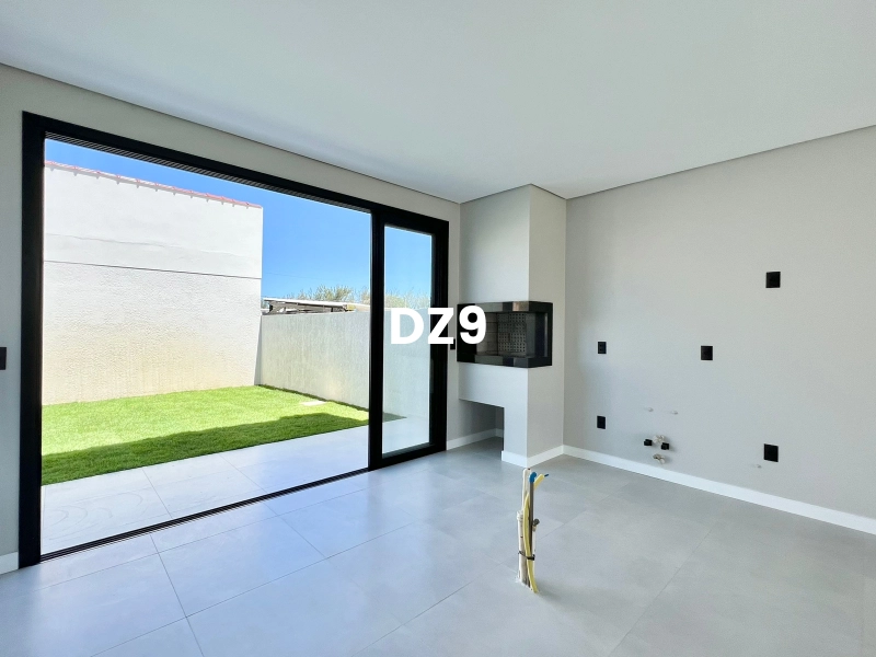 CASA COM 2 DORMITORIOS, SENDO 1 SUITE BEM LOCALIZADO!: 11ª foto da galeria de imagens do imóvel